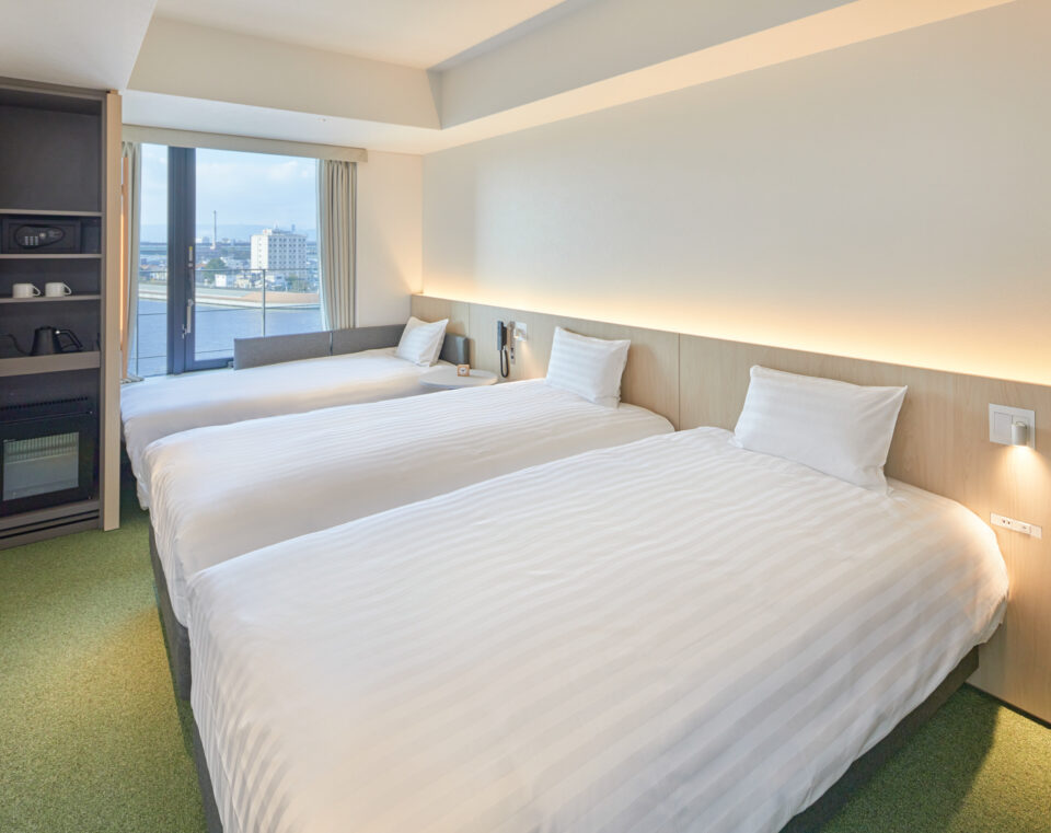 【Limited Time Offer】Complimentary Breakfast Stay for 3 Guestsの画像